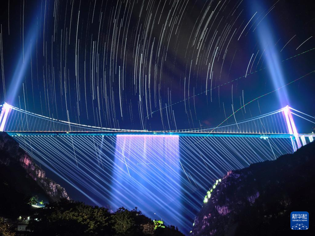 世界第一高桥光影美